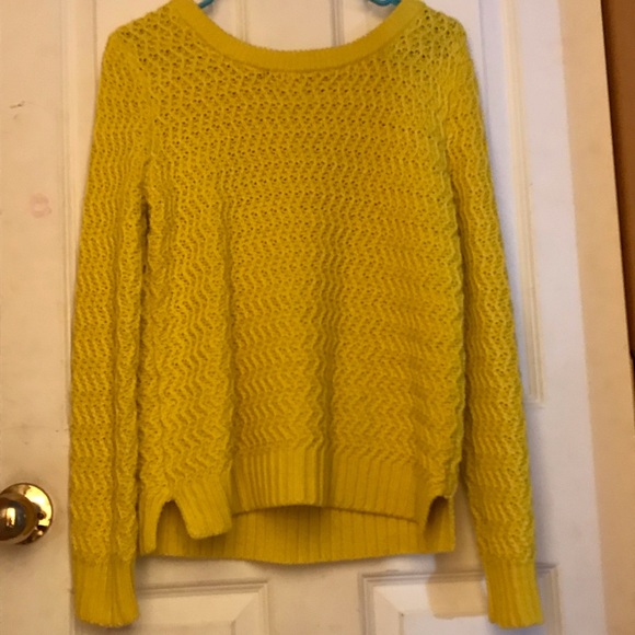 Yellow knit sweater - Picture 2 of 3